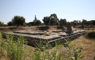 Fig.2-Locri_Tempio-di-Marasa